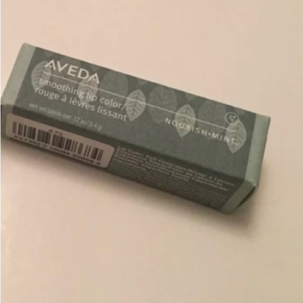 Aveda Nourish-Mint Lipstick in Peruvian Lily 924